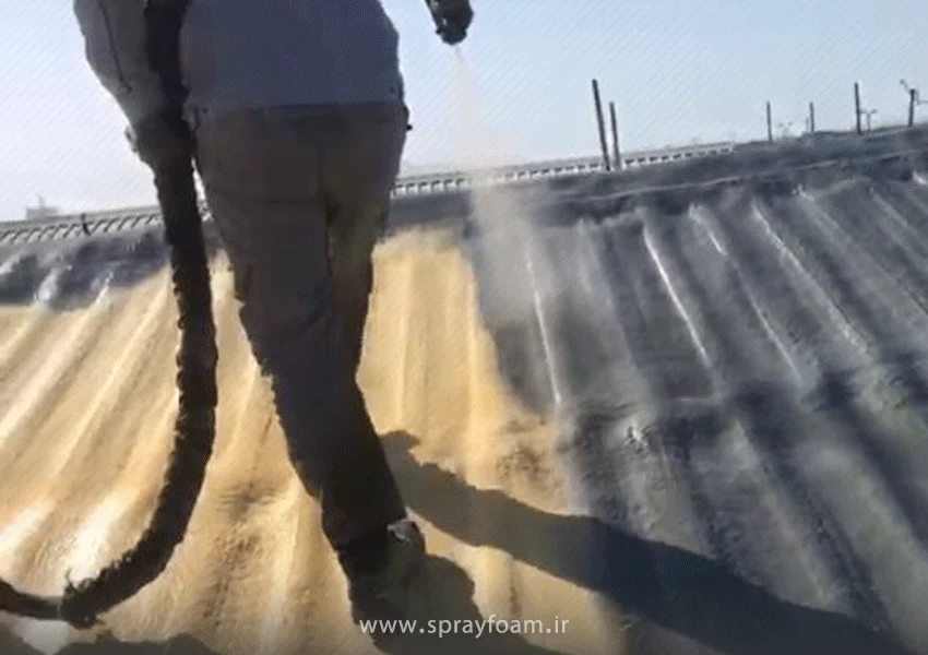 استفاده آسان از عایق پاششی پلی یورتان